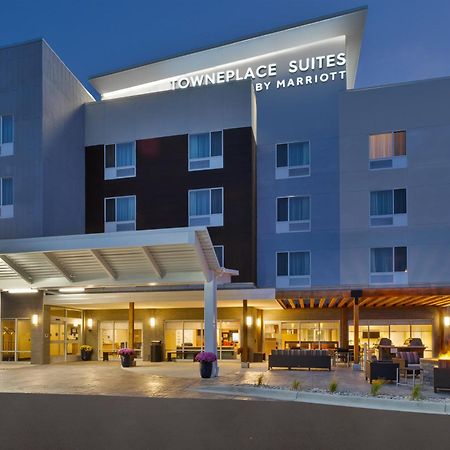 Towneplace Suites By Marriott Grand Rapids Airport Southeast Esterno foto