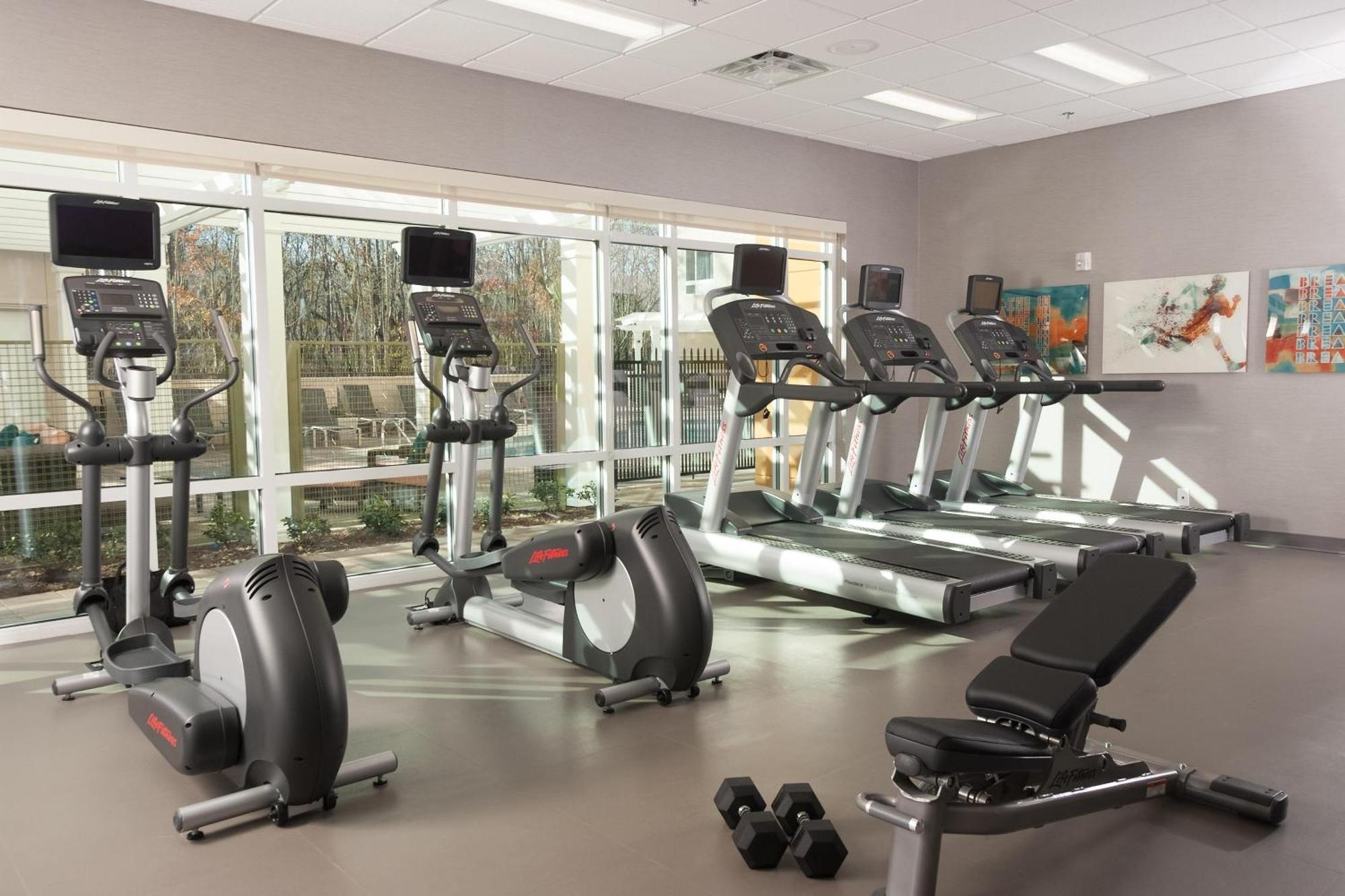 Towneplace Suites By Marriott Grand Rapids Airport Southeast Esterno foto