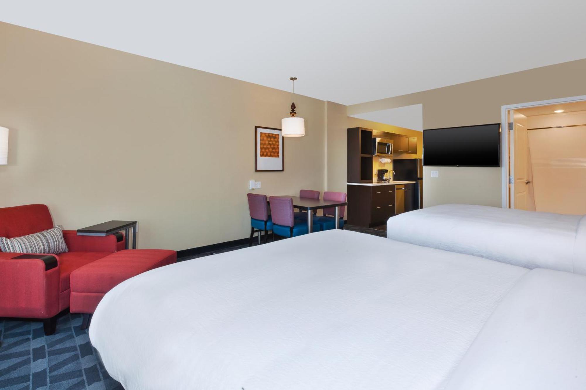Towneplace Suites By Marriott Grand Rapids Airport Southeast Esterno foto